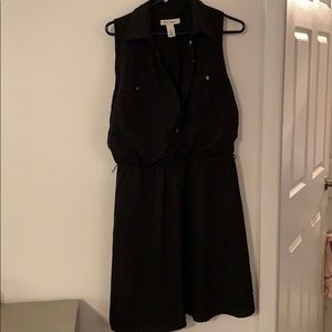 White House black market- Black collared dress